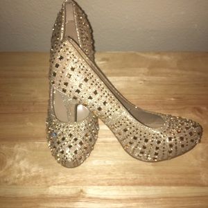 Gold glitter heels